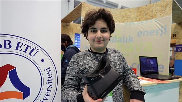 Kodlama eğitimi alan çocuklar “sanal gerçeklik gözlüğü” geliştirdi – Anadolu Ajansı